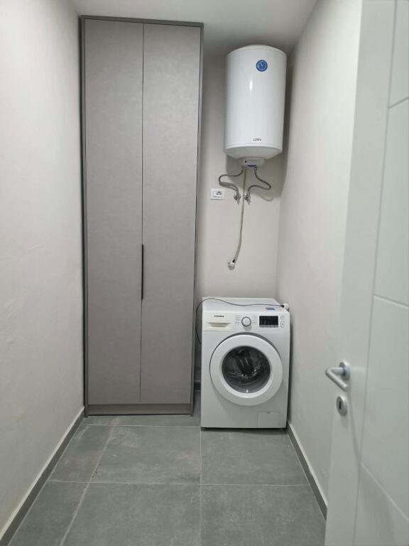 For rent 2+1+parking in Laprake at E88 75,000 lek