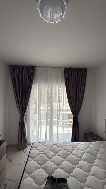 1+1, complesso Aura Laprake, 600 mila lek