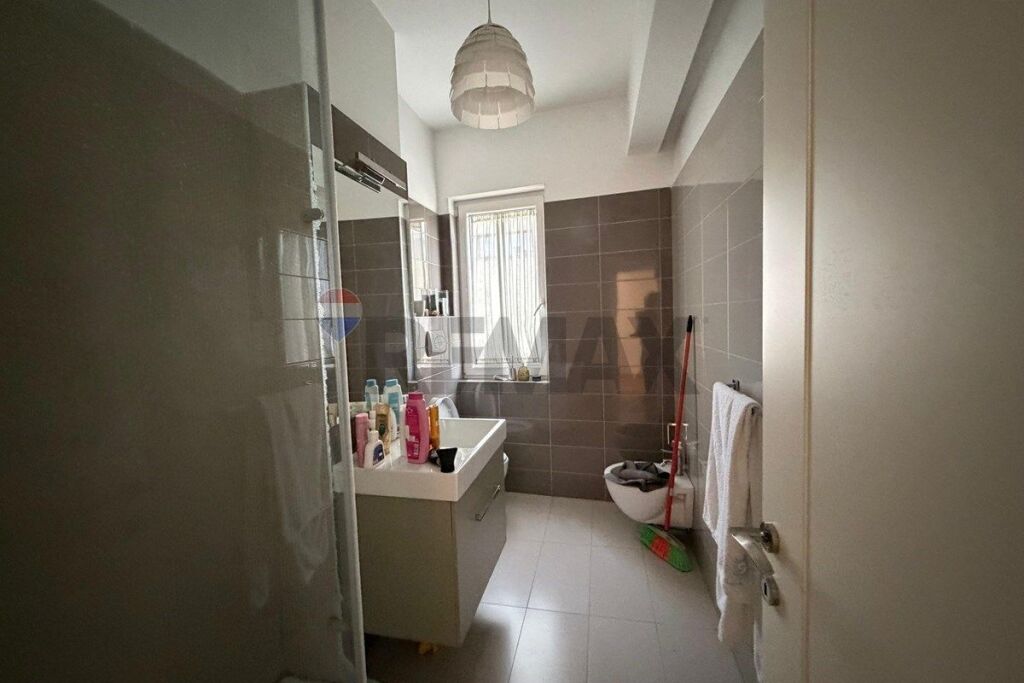 Apartment - For Rent - Bogdani Street, Tirana