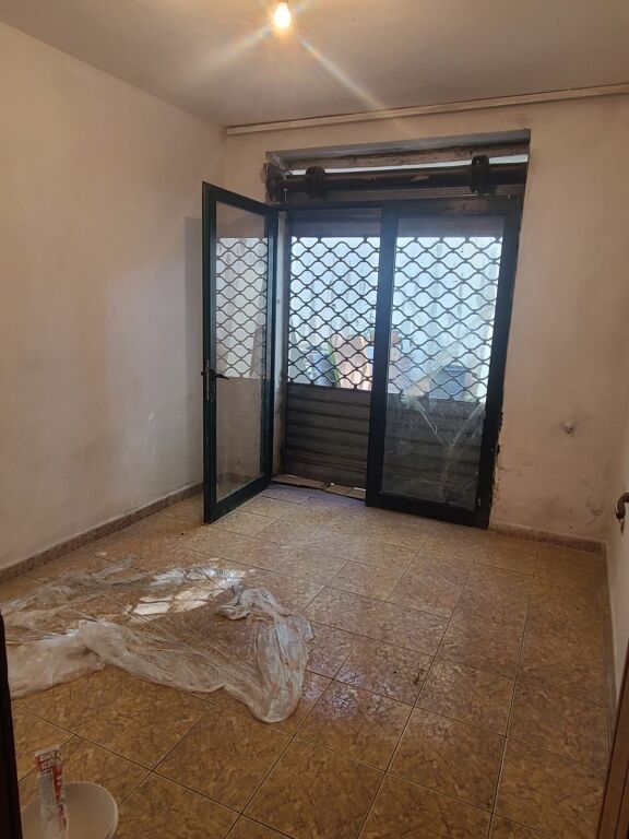 Rent | Warehouse | Ferit Xhajko Street | 350 €/month