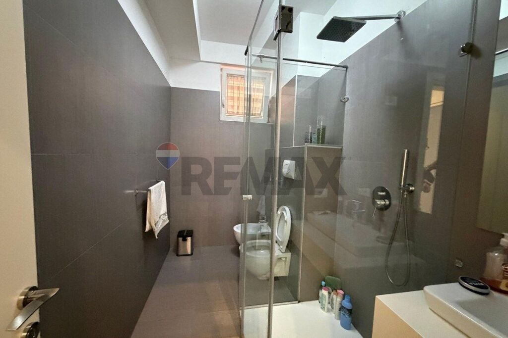 Apartment - For Rent - Bogdani Street, Tirana