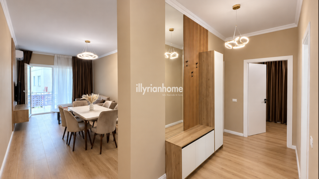 JEPET ME QIRA | APARTAMENT 2+1 + GARAZH | PRANË XHAMISË SË SELITËS