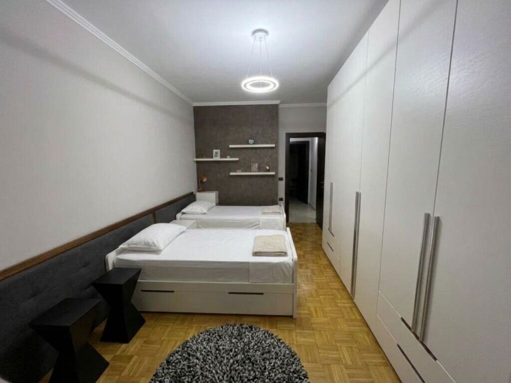 For rent, 2+1 apartment, Willson Square, Tirana