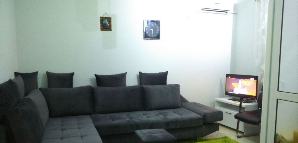 Qera | Apartament 2 + 1 | Kthesa e Kamzes | 380 €/muaj