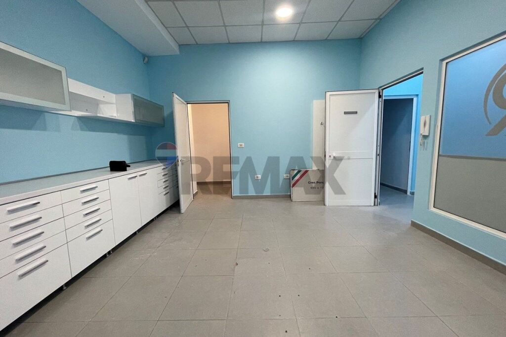 Clinic - For Rent - Zogu I Boulevard, Tirana(ID: 530181053-771)