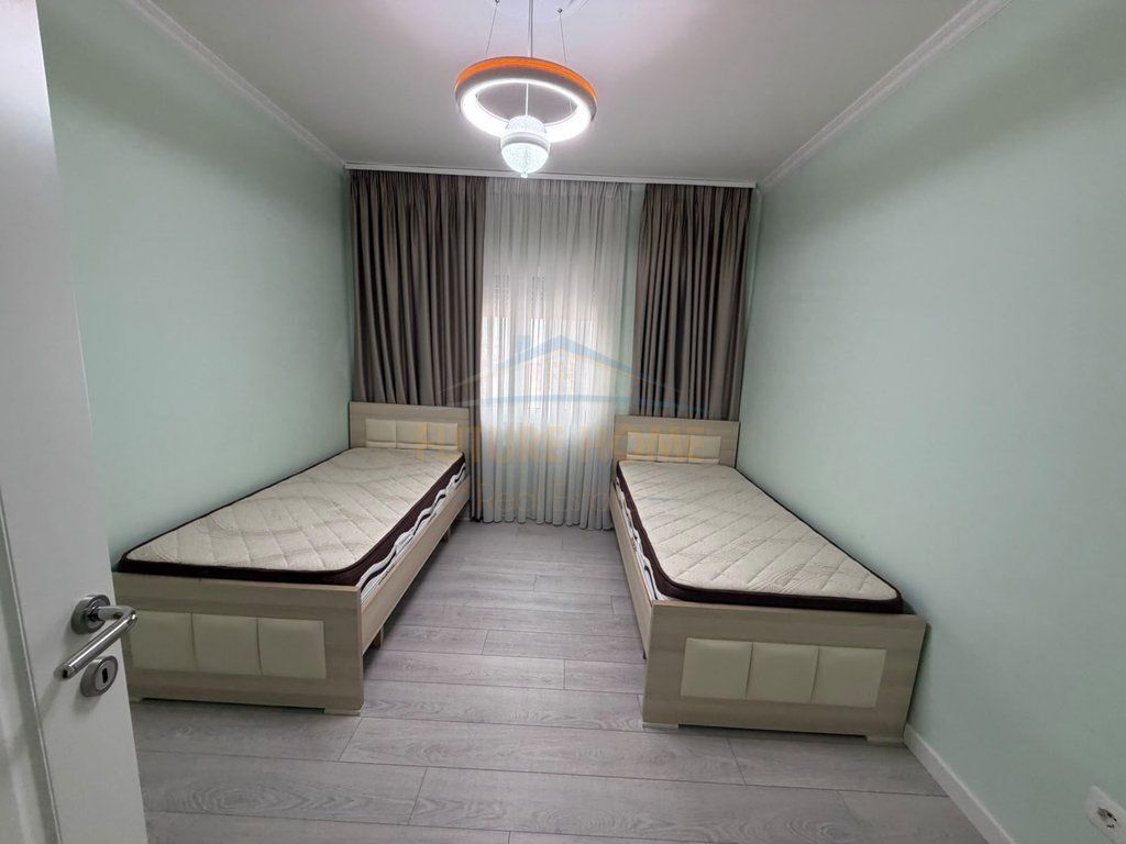 Affitto, Appartamento 2+1, 21 Dhjetori, Tirana.