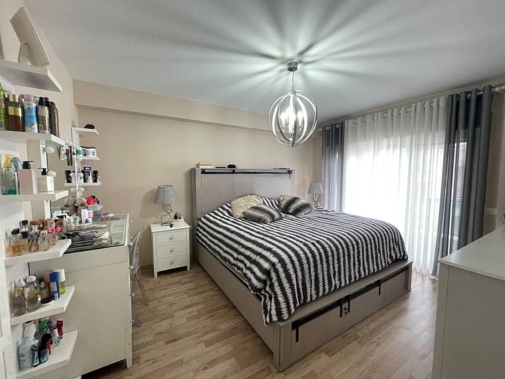 Appartamento duplex + parcheggio in vendita a Kodra e Diellit 2.