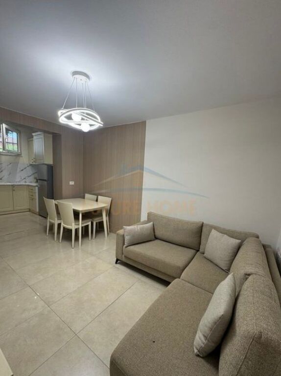 Shitet, Apartament 1+1, Selvia, Tirane