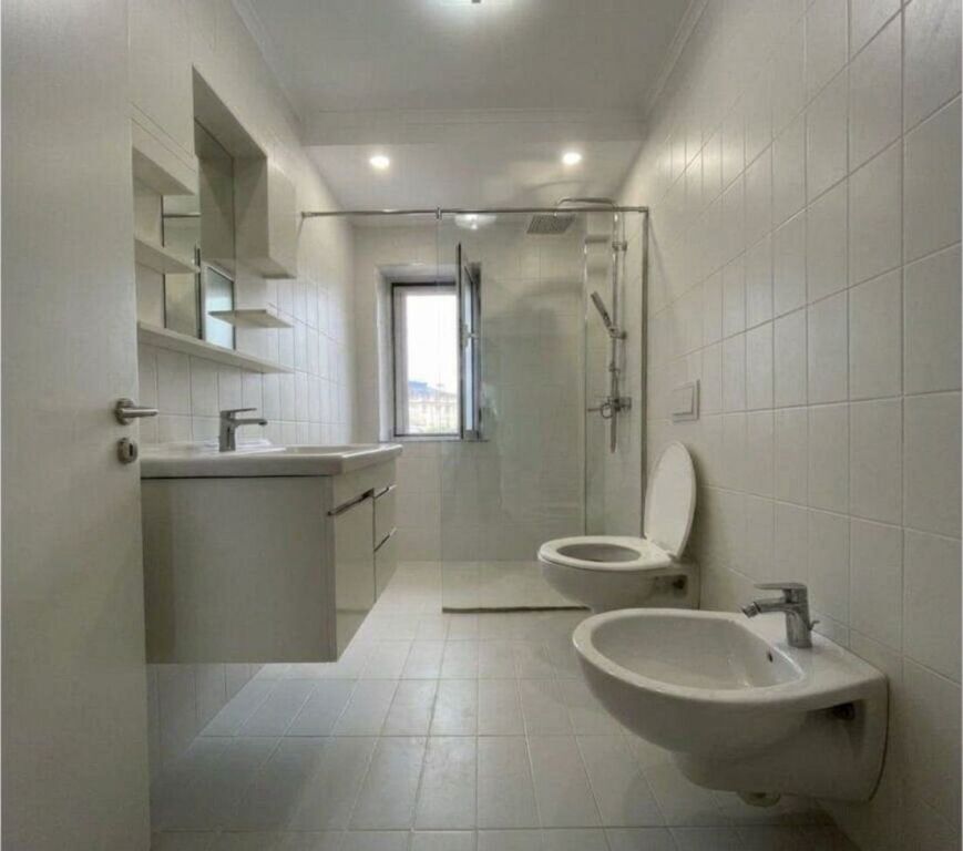 For rent, 2+1 apartment, Durrës Street, Tirana