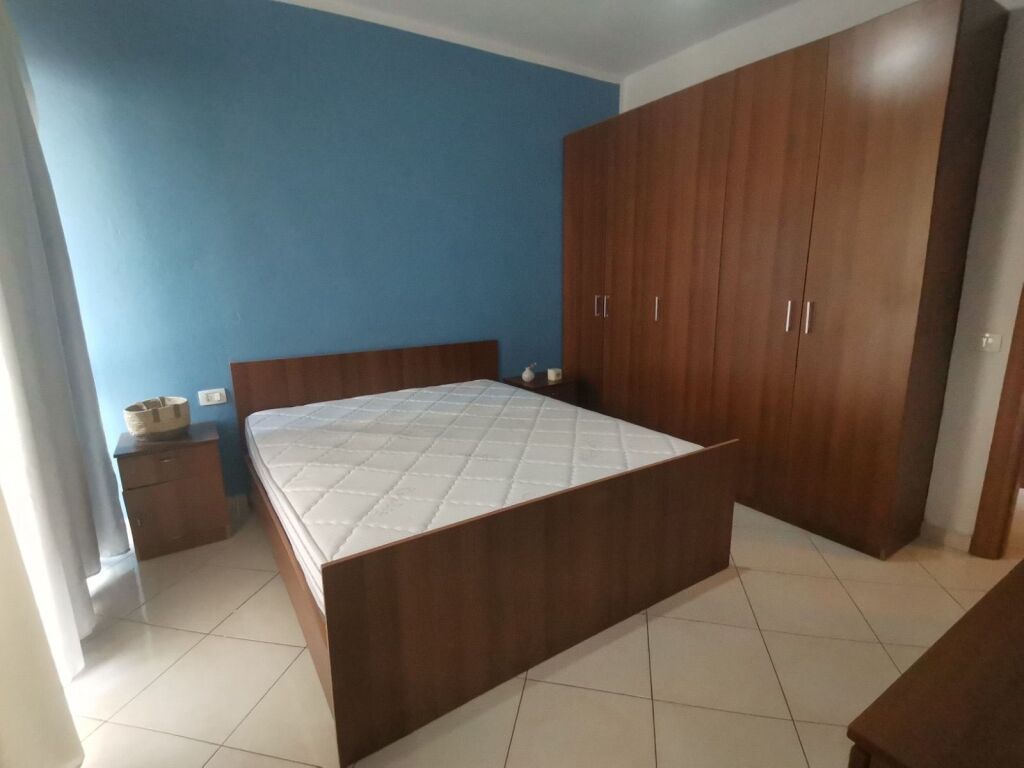 Jepet me qira 1+1 KODRA E DIELLIT 500 mije leke
