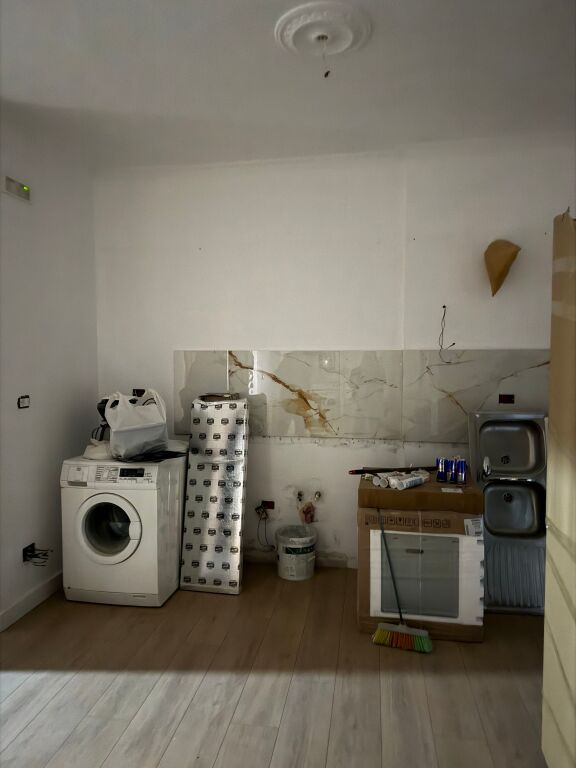 Apartment 1+1 ne proces rinovimi te welli ne Astir