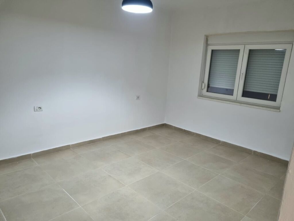 In affitto 2+1+1 Ali Demi 500 mila lek