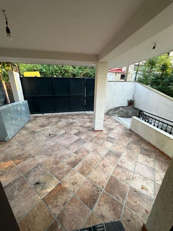 Jepet Me Qera Apartament 1+1+1 Ballkon