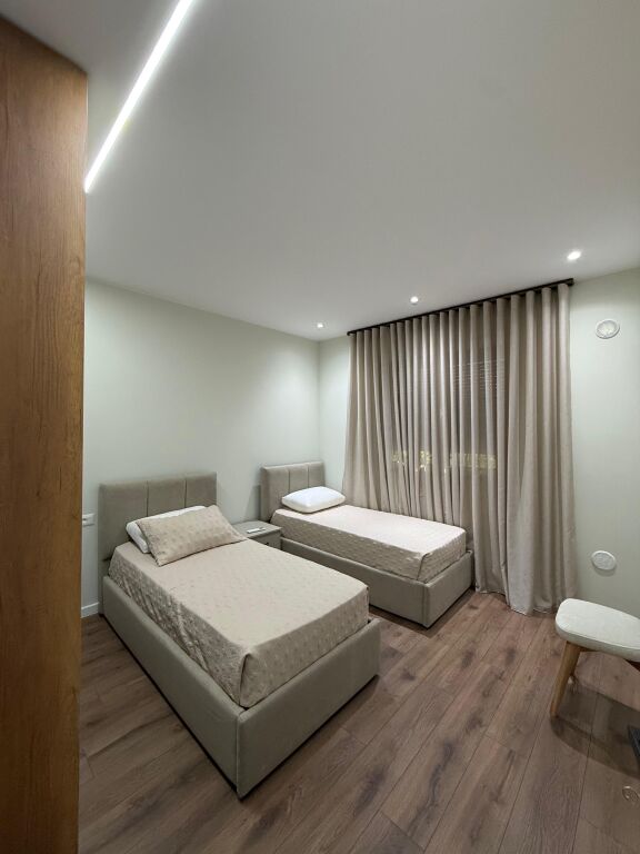 Rent, 2+1 Apartment, New Maternity Hospital, Tirana