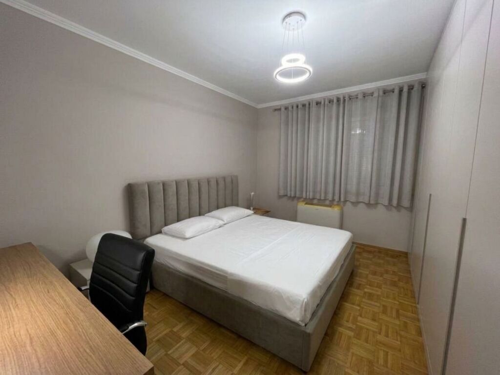 For rent, 2+1 apartment, Willson Square, Tirana