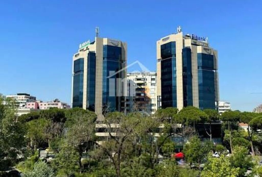 For rent, Business Premises, Twin Towers, Tirana.