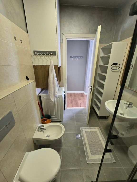 Zogu i Pare Boulevard, 1+1 apartment for rent 70,000 lek
