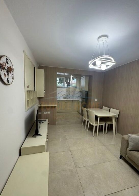Shitet, Apartament 1+1, Selvia, Tirane