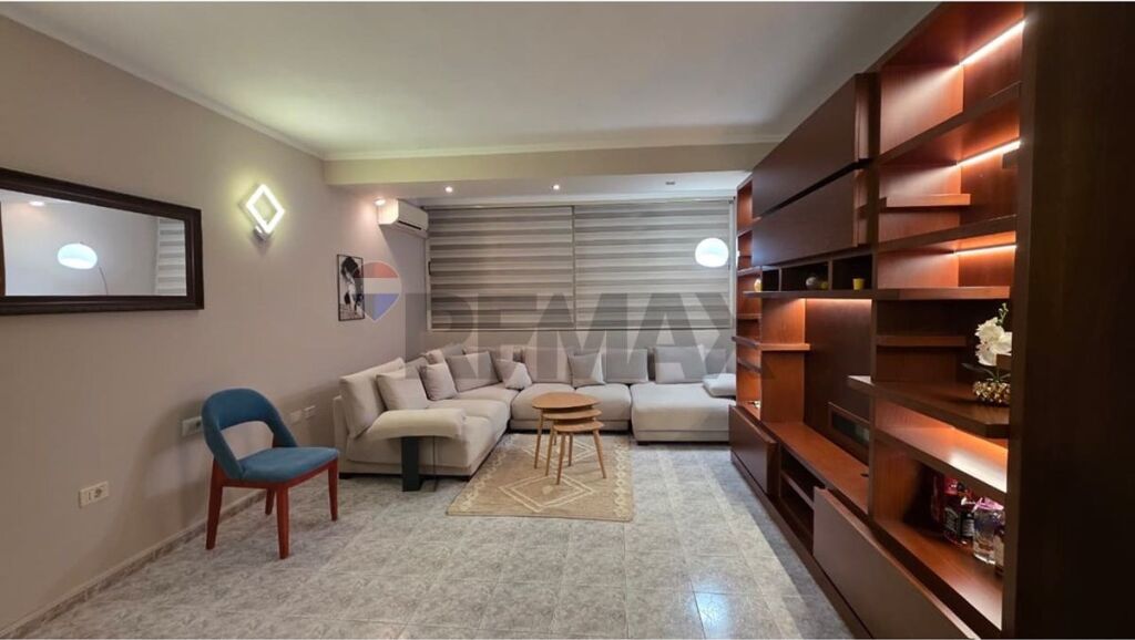 Appartamento - In Affitto - Myslym Shyri