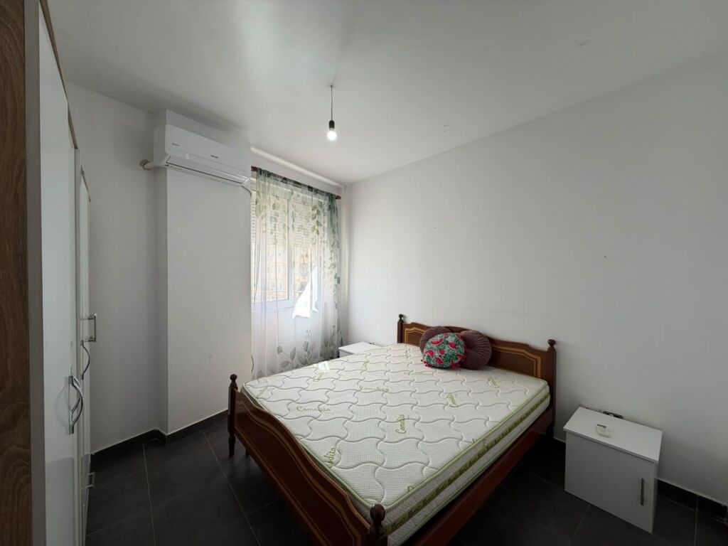 Apartament 1+1 per qira tek Kompleksi Fratari ne Astir.