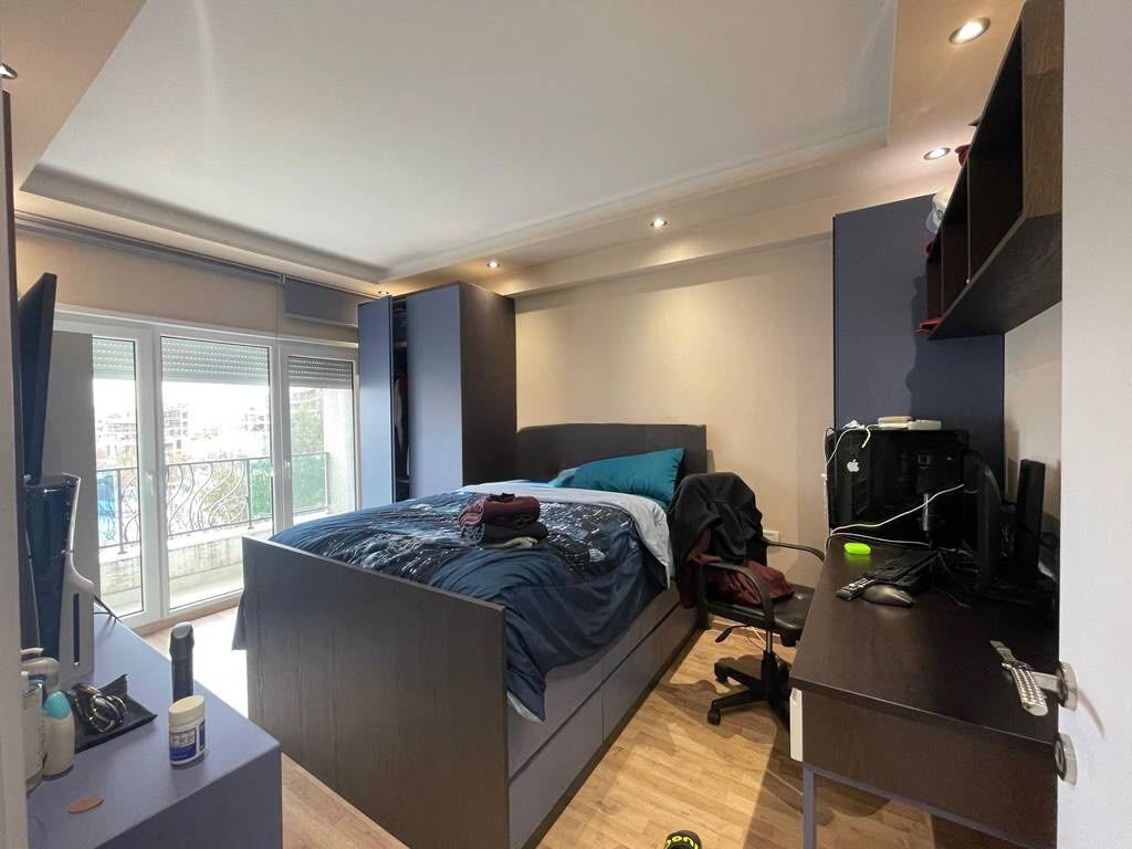 Appartamento duplex + parcheggio in vendita a Kodra e Diellit 2.