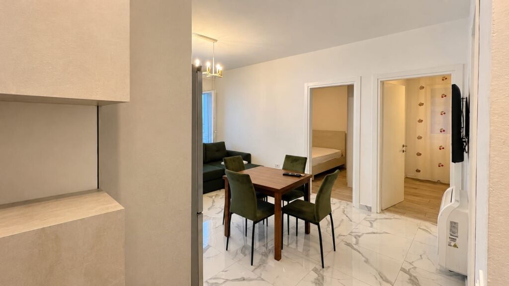 # For Rent: 2+1 📍Dry Lake (FZ Complex) – 60,000 ALL/Month – 3rd Floor – 80 m² || In One of Tirana’s Most Desirable Areas ✨️