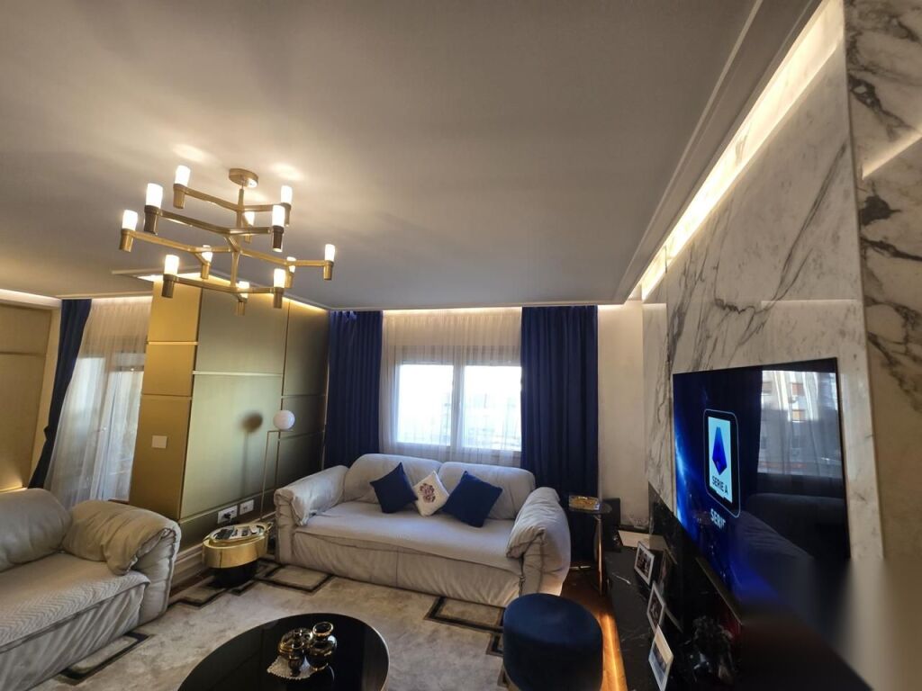 APARTAMENT PËR SHITJE – KOMUNA E PARISIT