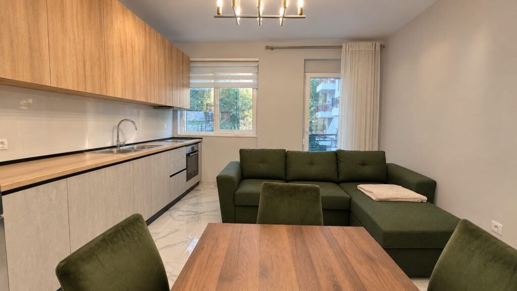 # For Rent: 2+1 📍Dry Lake (FZ Complex) – 60,000 ALL/Month – 3rd Floor – 80 m² || In One of Tirana’s Most Desirable Areas ✨️