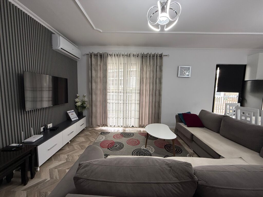 Apartment for sale, 2+1 fully furnished on 5 Maji Street!