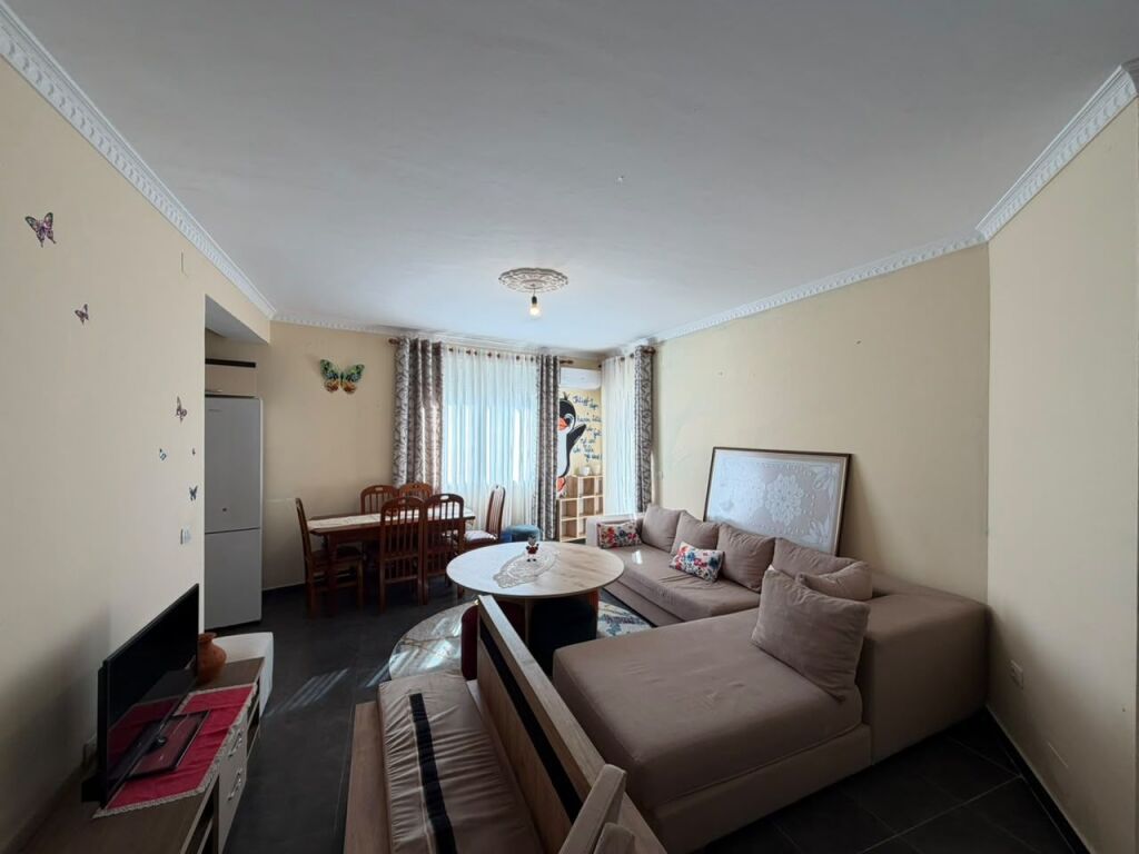 Apartament 1+1 per qira tek Kompleksi Fratari ne Astir.