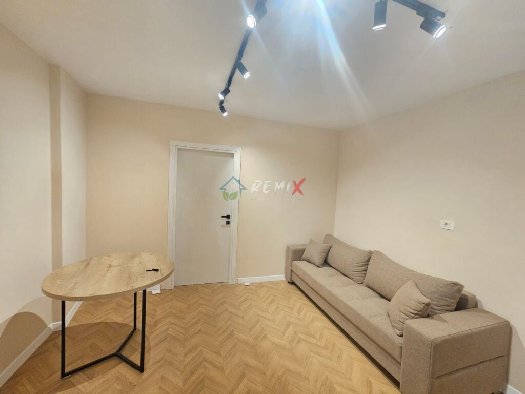 SHITET APARTAMENT 1+1 – SHKËMBI I KAVAJËS, DURRËS 🌊