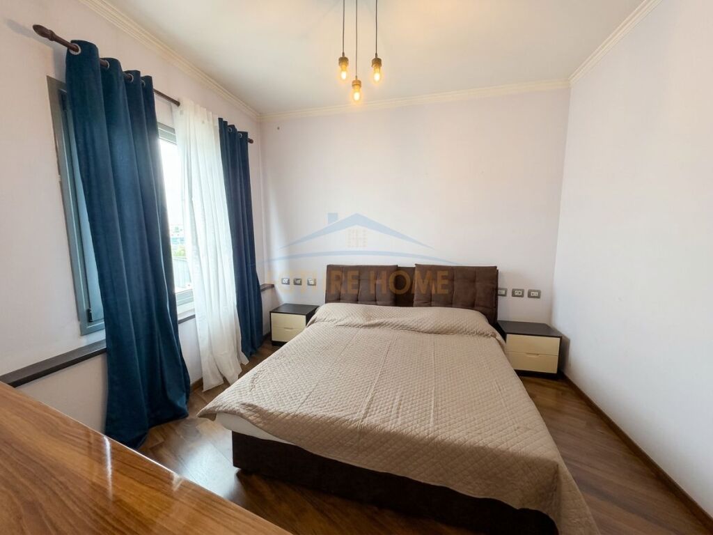 Rent, 2+1 Apartment, New Bazaar, Tirana