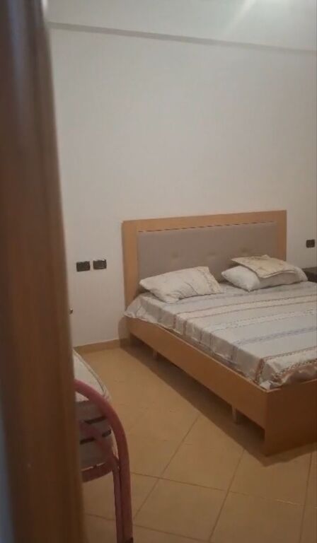 Qera | Apartament 2 + 1 | Yzberisht | 400 €/muaj