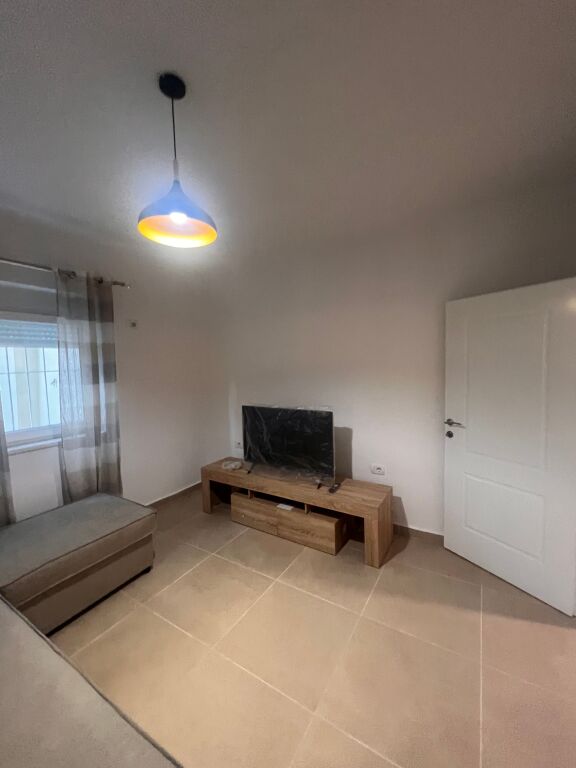 For rent 2+1+1 Ali Demi 600 thousand lek