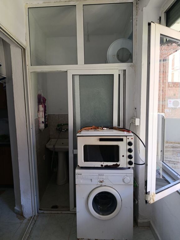 Qera | Garsoniere | Rruga Bardhyl | 270 €/muaj