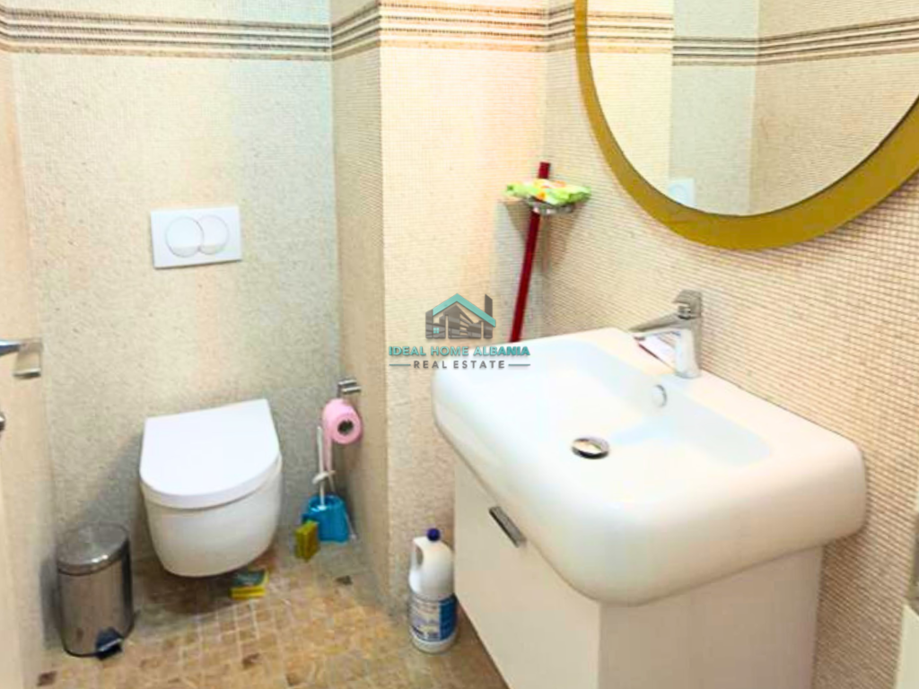 2+1 APARTMENT FOR SALE – OLD COURTHOUSE, VLORË
