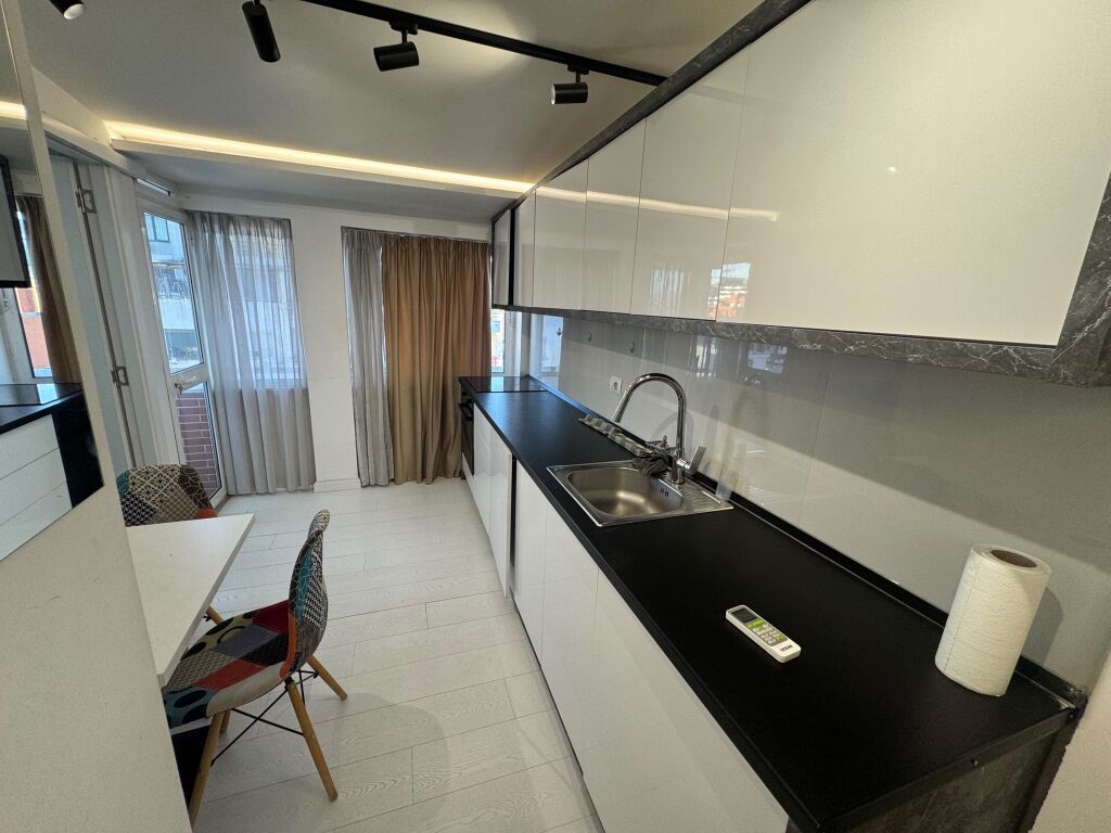 Studio apartment for rent  Delijorgji Complex (the old one)  11th floor with elevator  Price 45000 lek