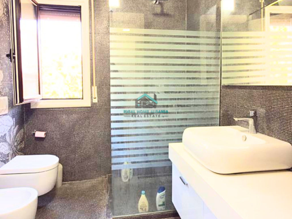 2+1 APARTMENT FOR SALE – OLD COURTHOUSE, VLORË