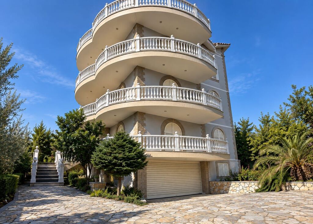 IN VENDITA *OCCASIONE* CASA PRIVATA DI 5 PIANI - KODRA E PRIFTIT *Prezzo: 623€/m2 di Costruzione*