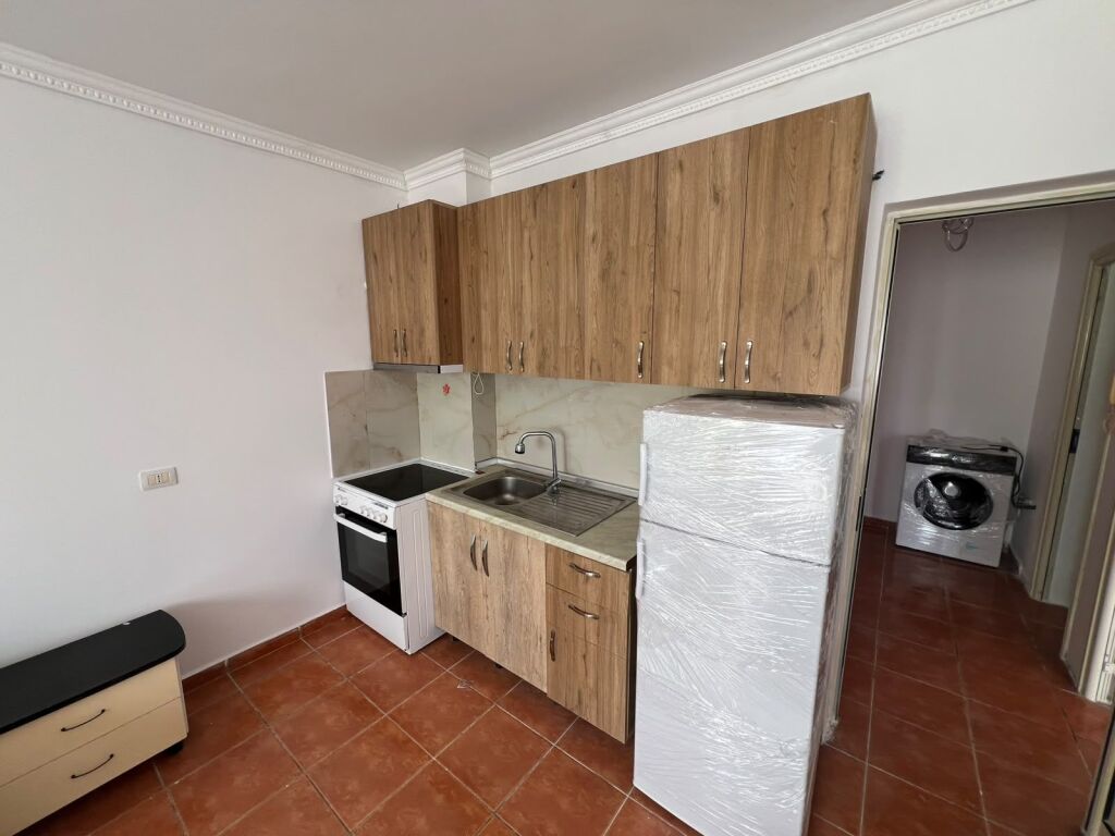 AFFITTO APPARTAMENTO 1+1, FLORIDA SPIAGGIA DURRES 300 EURO 300EUR / MESE