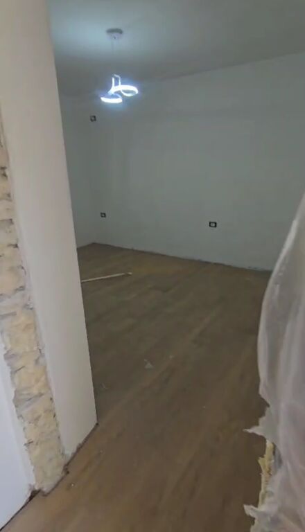 Shitet apartament 1+1 tek Rruga Jordan Misja