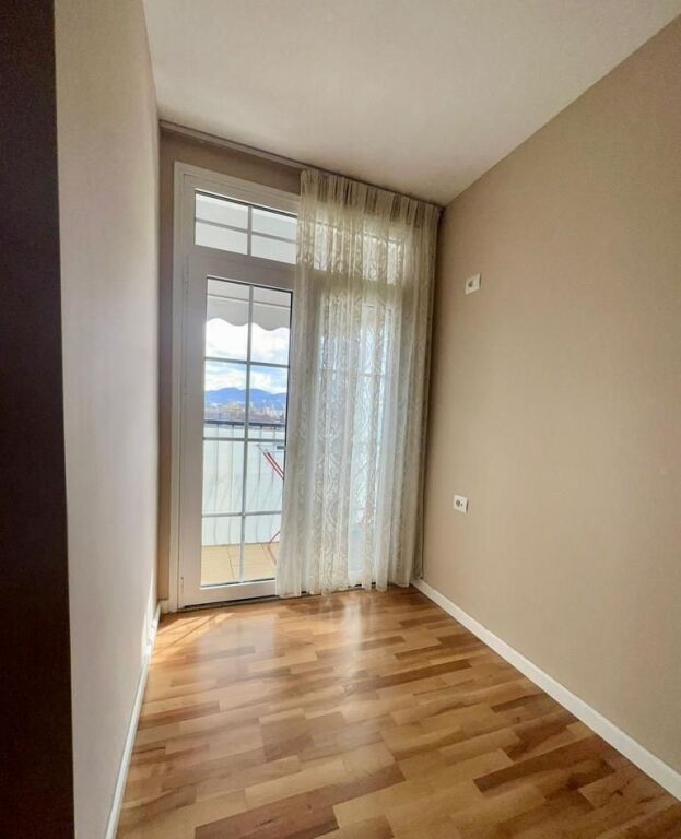 1+1 apartment for rent, Myslym Shyri ID 5860