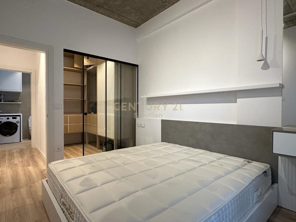 JEPET ME QIRA APARTAMENT MODERN 1+1 TEK GARDEN BUILDING !