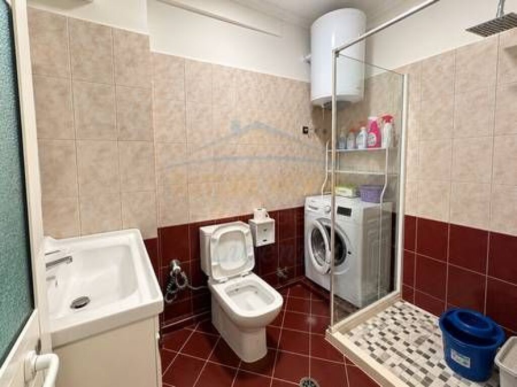Qera, Apartament 1+1 Liqeni i Thate,prane Raddisonit.