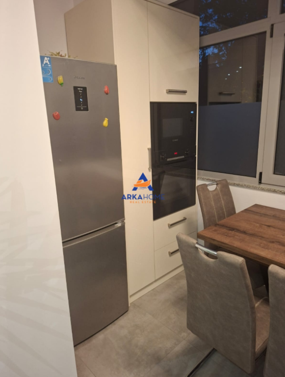 JEPET APARTMENT ME QIRA 1+1+BALLKON "KOMUNA E PARISIT" 65.000 LEKE