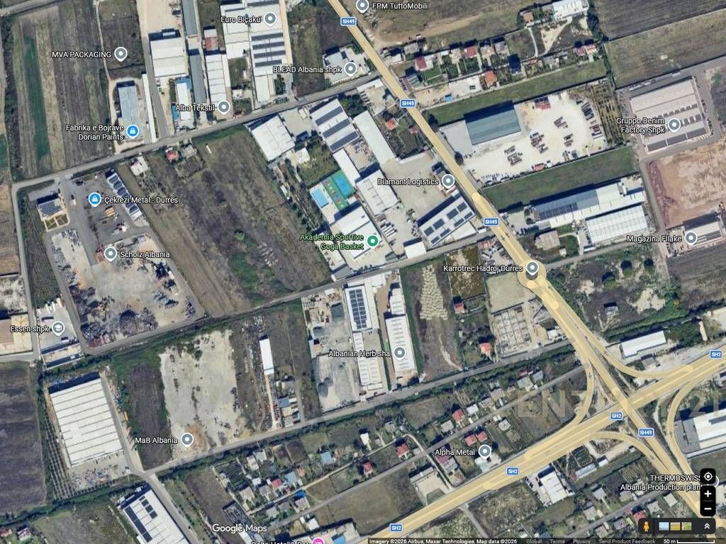 SHITET TOKE NE ZONE INDUSTRIALE - XHAFZOTAJ, DURRËS!