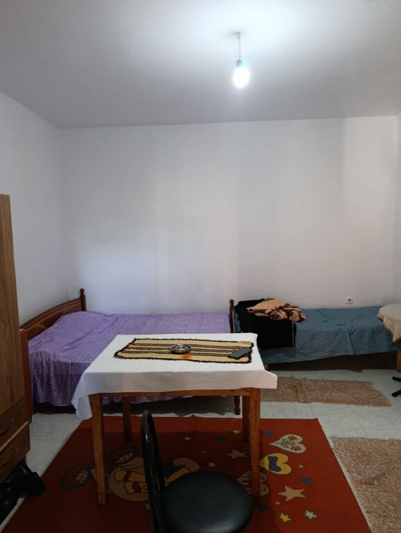 Qera | Garsoniere | Rruga Bardhyl | 270 €/muaj