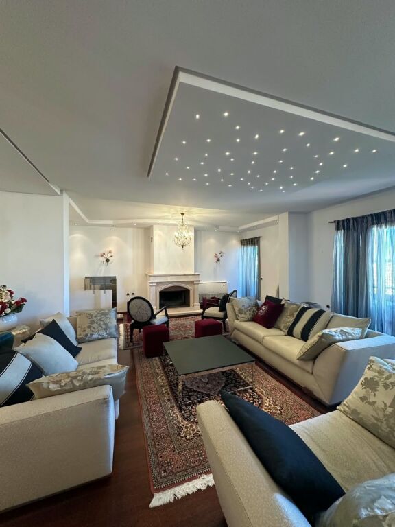 🏡 Jepet me Qira Apartament Luksoz 4+1+3 | Bllok🔥