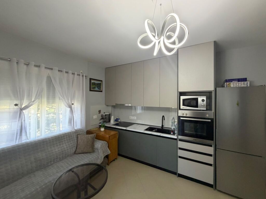 Studio apartment for sale in Golem