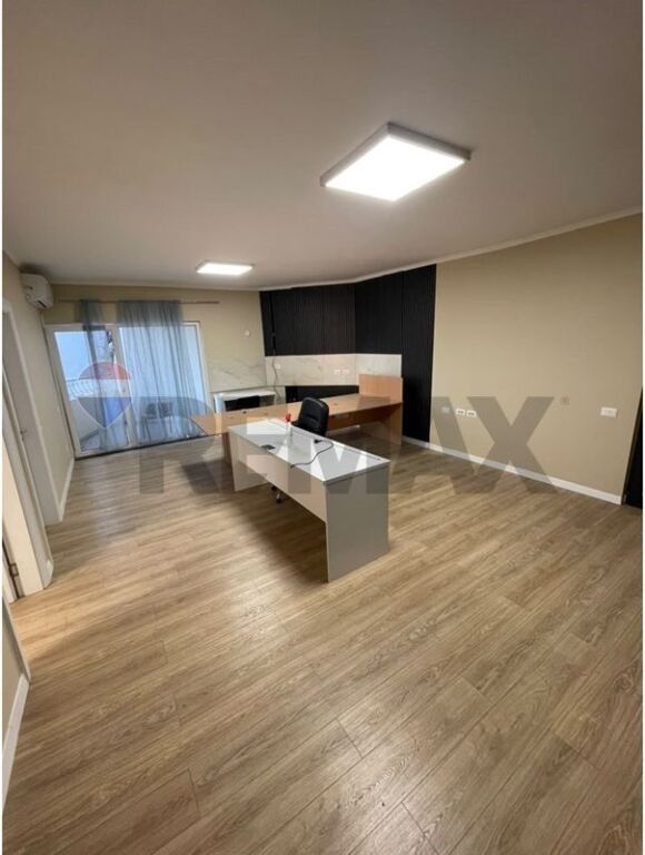 Ufficio - In Affitto - Komuna e Parisit, Tirana(ID: 530481005-91)